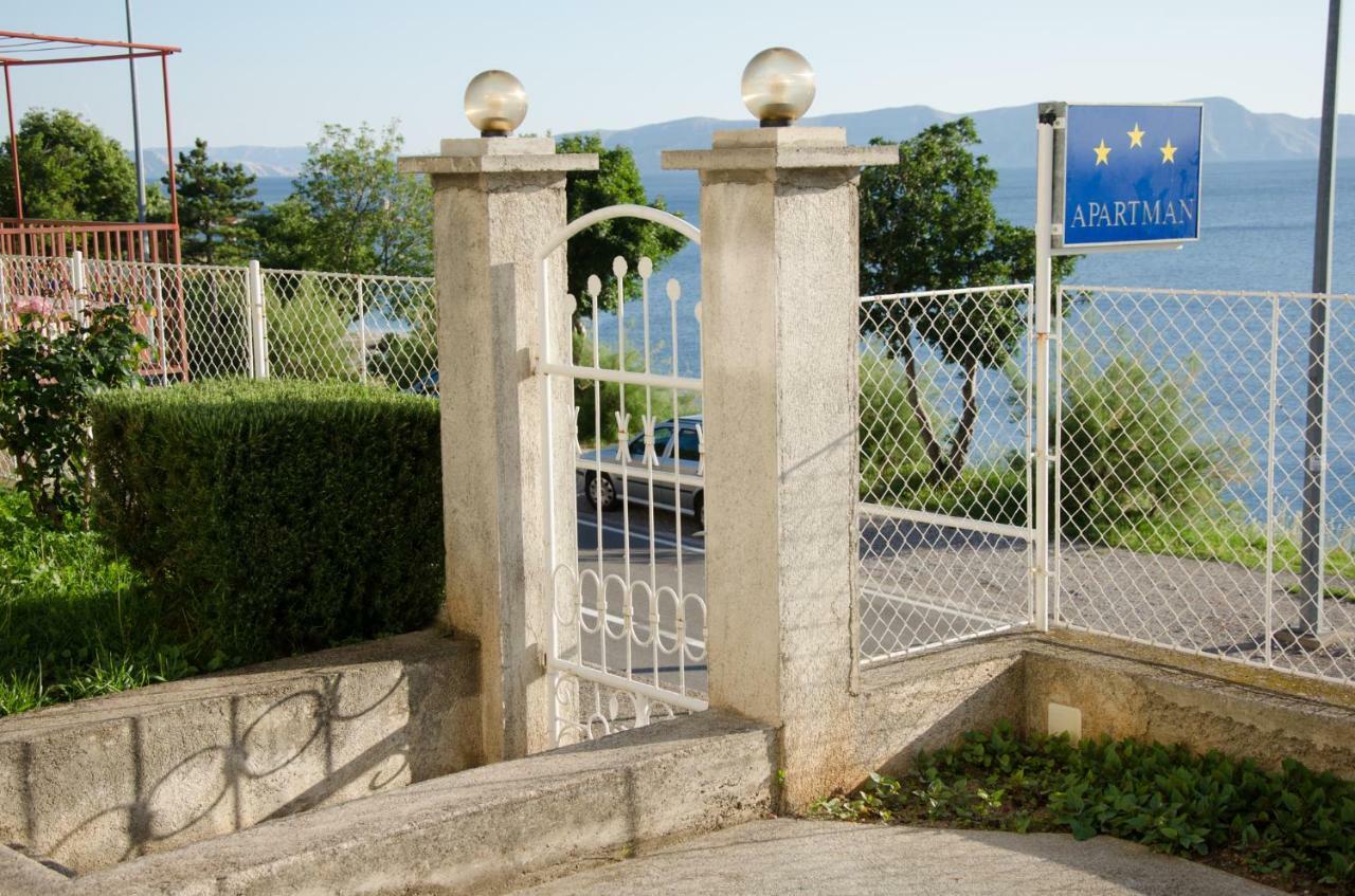 Apartmani Silvana&Vera Senj  Exterior photo